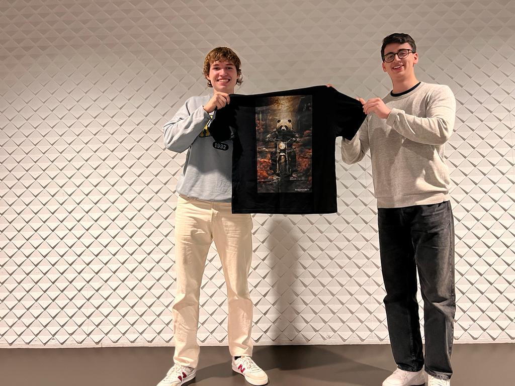 Gründer von Shirtex